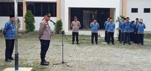 Kapolsek Bekasi Barat Sampaikan Himbauan Kamtibmas pada Apel Gabungan Kecamatan