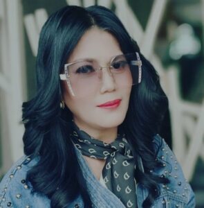 Helsi Herlinda Tinggalkan Peran Antagonis dalam Film “Nia”: Transformasi yang Menyentuh Hati