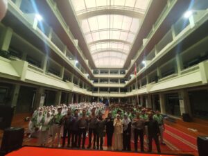 Polsek Rawalumbu Edukasi Pelajar SMA Al Azhar 4 Tentang Keselamatan Berkendara