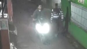 Pria Diamankan Warga Setelah Serang Wanita di Kampung Tegel Gede Cikarang Selatan