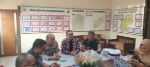 TIGA PILAR SOLID! PLT CAMAT BANTARGEBANG & DANRAMIL 05/BTG HADIR BAWA TUMPENG HUT BHAYANGKARA KE-80