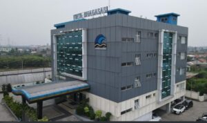 SKANDAL AIR BERSIH PERUMDA TIRTA BHAGASASI BONGKAR PRAKTIK PUNGLI & KORUPSI Rp4,5 MILIAR: REKENING SILUMAN MEMERAS PELANGGAN!
