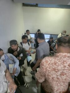 Pemutihan Pajak di Ujung Waktu, Pelayanan Samsat Jaksel Dipuji Warga