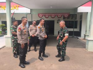 Kapolsek Bekasi Barat Silaturahmi ke Koramil 01 Kranji, Perkuat Sinergitas TNI-Polri