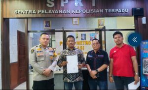 Dihina Jelek dan Bau, Wartawan di Bekasi Laporkan Kadis DLH ke Polisi